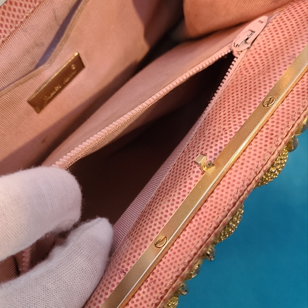 Judith Leiber Karuna Lizard Clutch/Crossbody - Picture 2 of 16